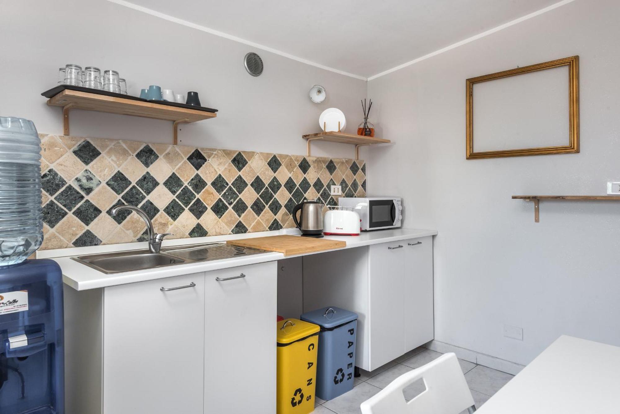 Travelershome Ciampino 170 Station Street Buitenkant foto